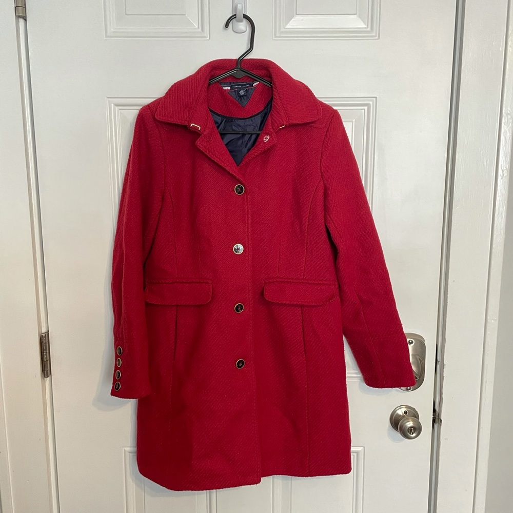 Tommy Hilfiger dressy winter coat w gold detail